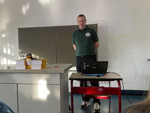 Herr Bauer - Vortrag über die Antarktis